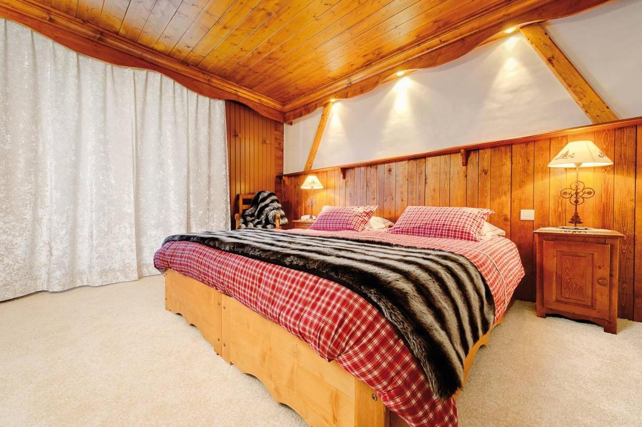 Les Campanules By Les Etincelles 4*